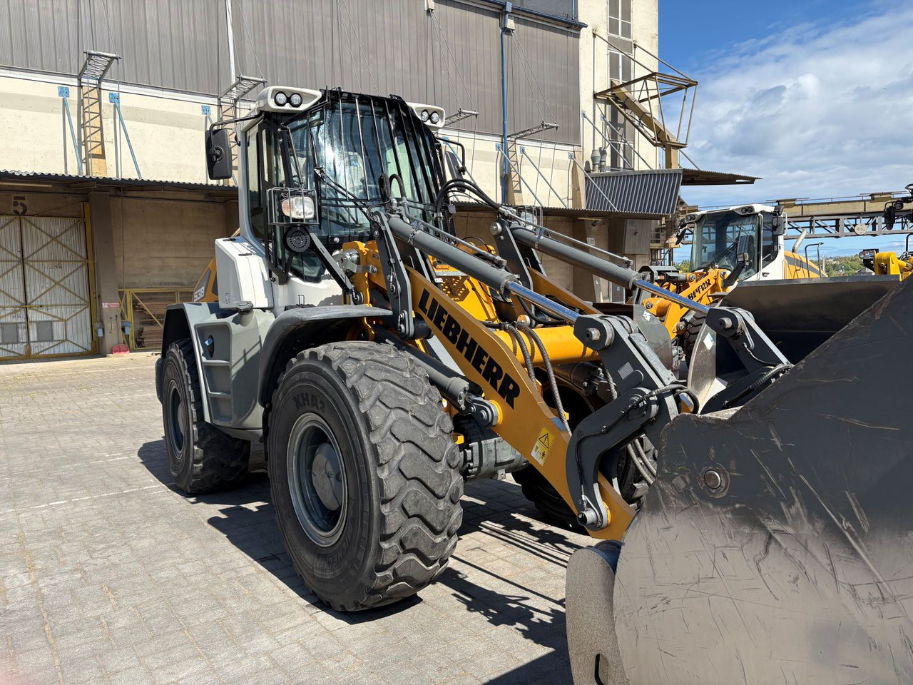LIEBHERR L538 - Cargadora de ruedas: foto 4 LIEBHERR L538 - Cargadora de ruedas: foto 4