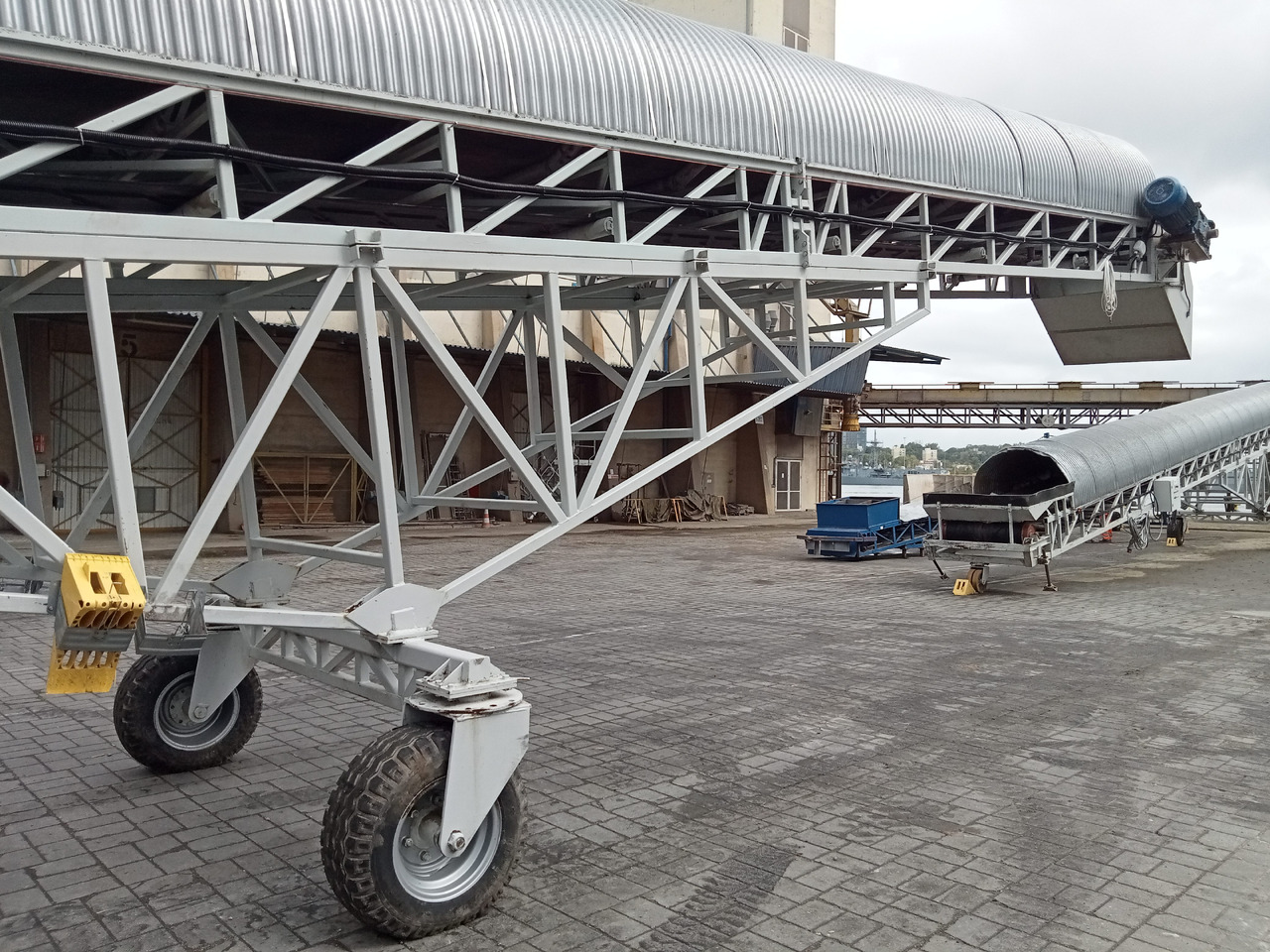 - Cinta transportadora: foto 2 - Cinta transportadora: foto 2