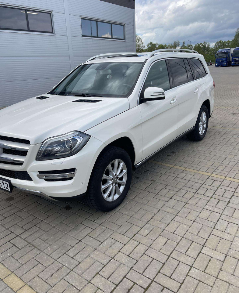 Mercedes-Benz GL350 - SUV/ Todoterreno: foto 3 Mercedes-Benz GL350 - SUV/ Todoterreno: foto 3