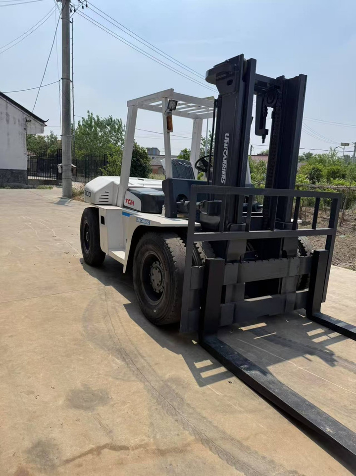 TCM fd100 used 2024 japan brand diesel forklift - Carretilla elevadora diésel: foto 2 TCM fd100 used 2024 japan brand diesel forklift - Carretilla elevadora diésel: foto 2