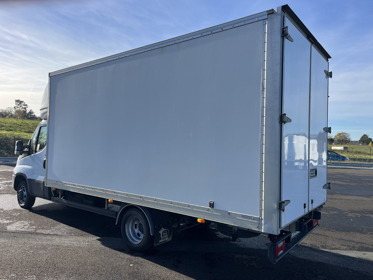 IVECO DAILY - Furgoneta caja cerrada: foto 4 IVECO DAILY - Furgoneta caja cerrada: foto 4