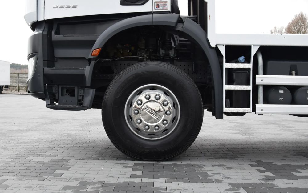 Camión caja abierta, Camión grúa Mercedes-Benz AROCS 2636 / 6x4 / HIAB X-HIPRO 192 E-3 / WYSUW x3 / ROTATOR / STEROWANIE RADIOWE / UDT / PODPORY HYDRAULICZNE / AUTOMAT / KAMERA COFANIA / NISKI PRZEBIEG / SPROWADZONY: foto 11 Camión caja abierta, Camión grúa Mercedes-Benz AROCS 2636 / 6x4 / HIAB X-HIPRO 192 E-3 / WYSUW x3 / ROTATOR / STEROWANIE RADIOWE / UDT / PODPORY HYDRAULICZNE / AUTOMAT / KAMERA COFANIA / NISKI PRZEBIEG / SPROWADZONY: foto 11