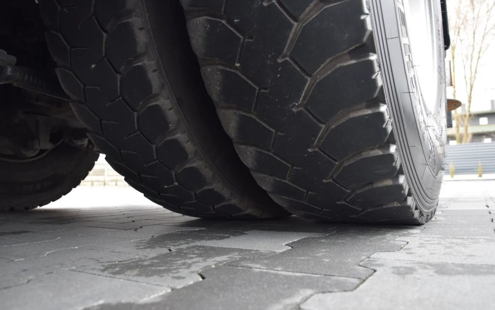 Camión caja abierta, Camión grúa Mercedes-Benz AROCS 2636 / 6x4 / HIAB X-HIPRO 192 E-3 / WYSUW x3 / ROTATOR / STEROWANIE RADIOWE / UDT / PODPORY HYDRAULICZNE / AUTOMAT / KAMERA COFANIA / NISKI PRZEBIEG / SPROWADZONY: foto 15 Camión caja abierta, Camión grúa Mercedes-Benz AROCS 2636 / 6x4 / HIAB X-HIPRO 192 E-3 / WYSUW x3 / ROTATOR / STEROWANIE RADIOWE / UDT / PODPORY HYDRAULICZNE / AUTOMAT / KAMERA COFANIA / NISKI PRZEBIEG / SPROWADZONY: foto 15