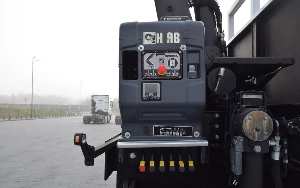 Camión caja abierta, Camión grúa Mercedes-Benz AROCS 2636 / 6x4 / HIAB X-HIPRO 192 E-3 / WYSUW x3 / ROTATOR / STEROWANIE RADIOWE / UDT / PODPORY HYDRAULICZNE / AUTOMAT / KAMERA COFANIA / NISKI PRZEBIEG / SPROWADZONY: foto 27 Camión caja abierta, Camión grúa Mercedes-Benz AROCS 2636 / 6x4 / HIAB X-HIPRO 192 E-3 / WYSUW x3 / ROTATOR / STEROWANIE RADIOWE / UDT / PODPORY HYDRAULICZNE / AUTOMAT / KAMERA COFANIA / NISKI PRZEBIEG / SPROWADZONY: foto 27