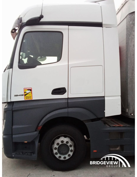 Mercedes-Benz Actros 1845 RETARDER - Cabeza tractora: foto 4 Mercedes-Benz Actros 1845 RETARDER - Cabeza tractora: foto 4