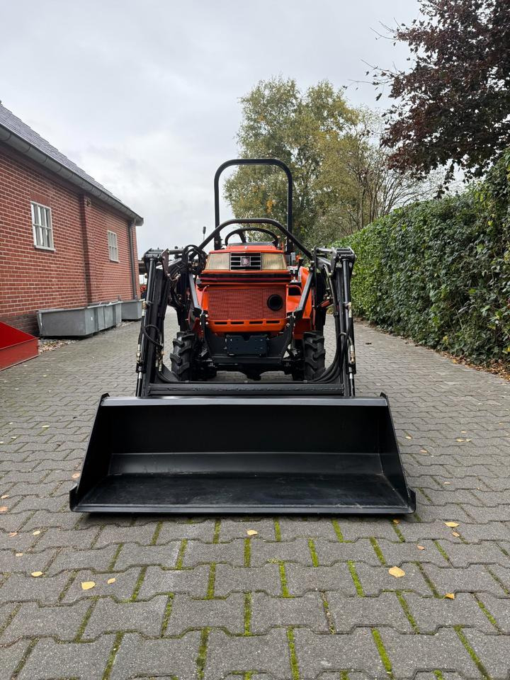 Mini tractor Kleintraktor Kubota B1-17 mit Frontlader ab 125 € pro Monat.: foto 6