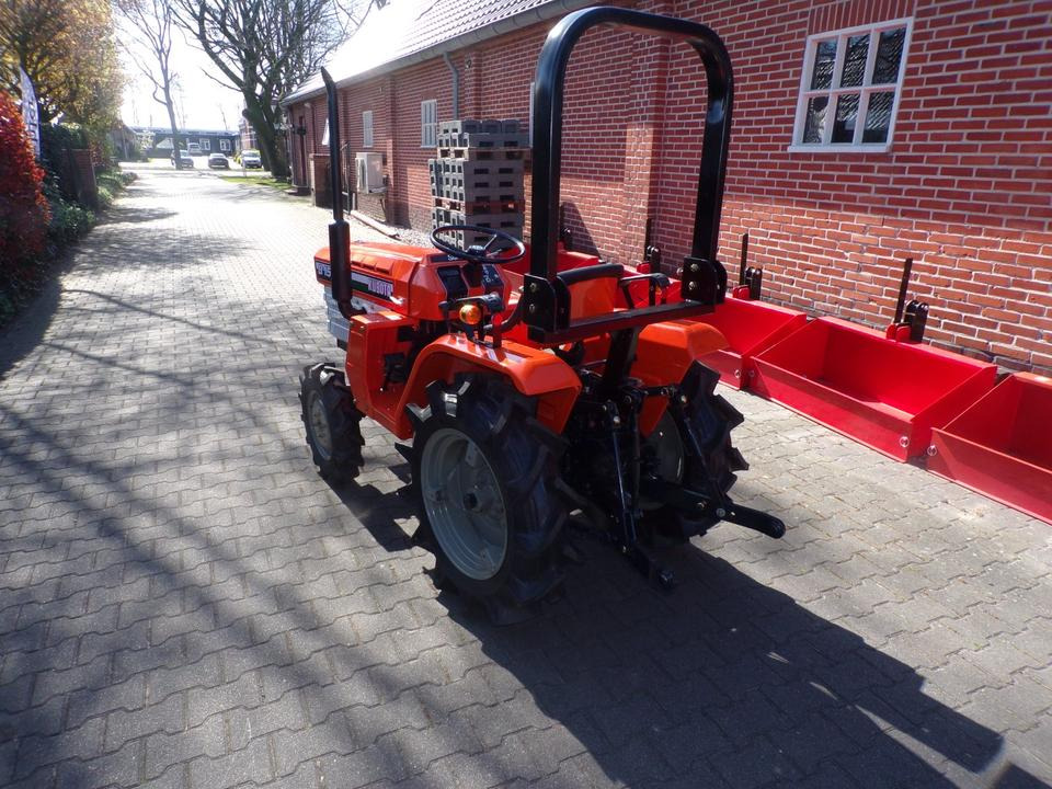 Kleintraktor Kubota B1502, ab 95€ pro Monat. - Mini tractor: foto 4 Kleintraktor Kubota B1502, ab 95€ pro Monat. - Mini tractor: foto 4