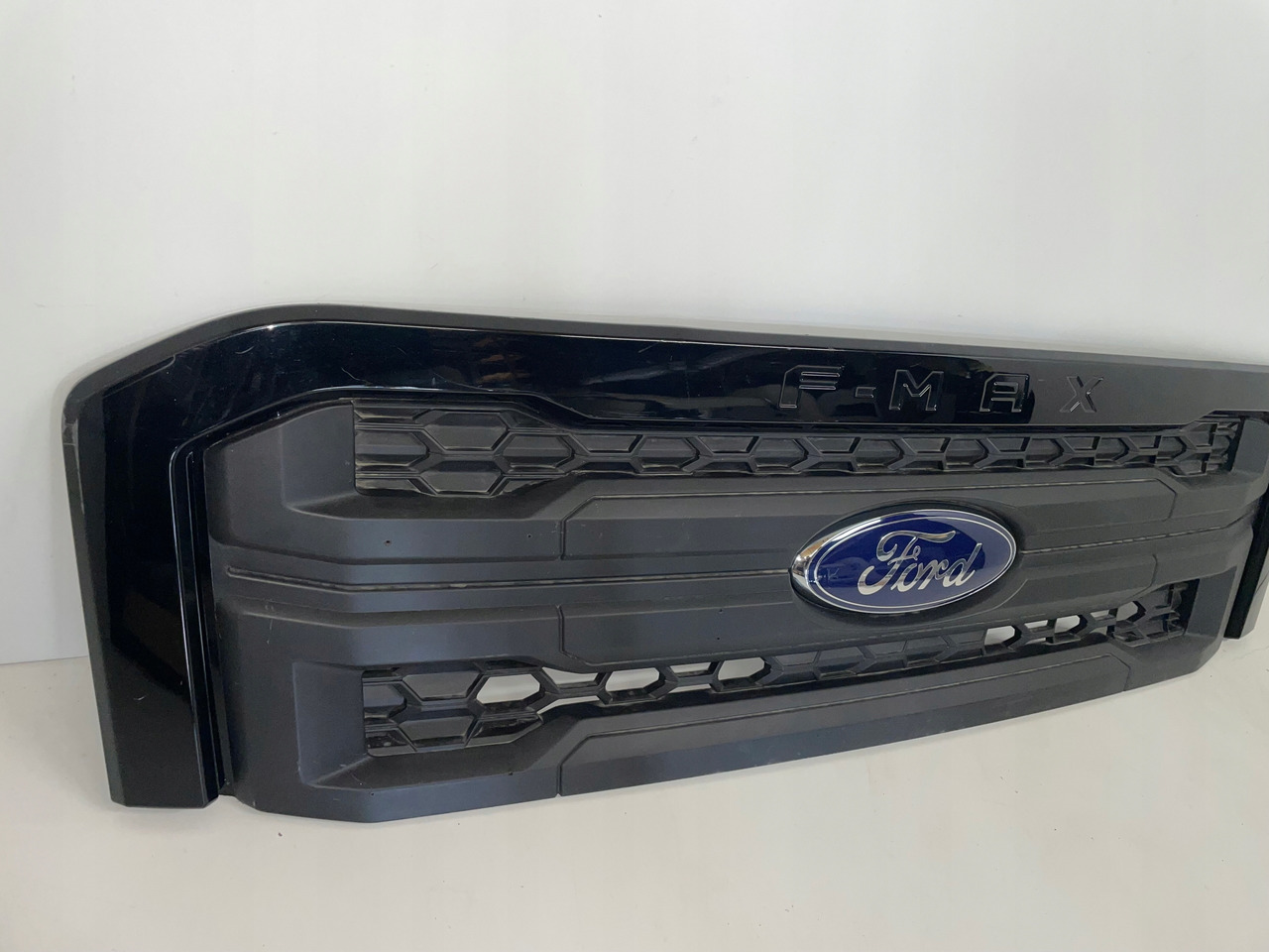 ATRAPA CHŁODNICY FORD F-MAX GRILL MASKA FMAX F MAX - Parrilla para Camión: foto 3 ATRAPA CHŁODNICY FORD F-MAX GRILL MASKA FMAX F MAX - Parrilla para Camión: foto 3