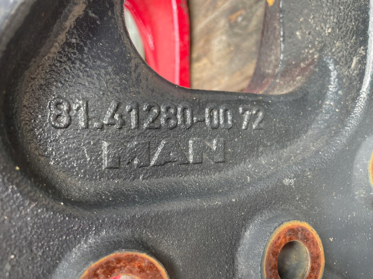 BELKA ZDERZAKA ZDERZAK MAN TGX TGS BUDOWLANY 81412800072 - Parachoques para Camión: foto 4 BELKA ZDERZAKA ZDERZAK MAN TGX TGS BUDOWLANY 81412800072 - Parachoques para Camión: foto 4