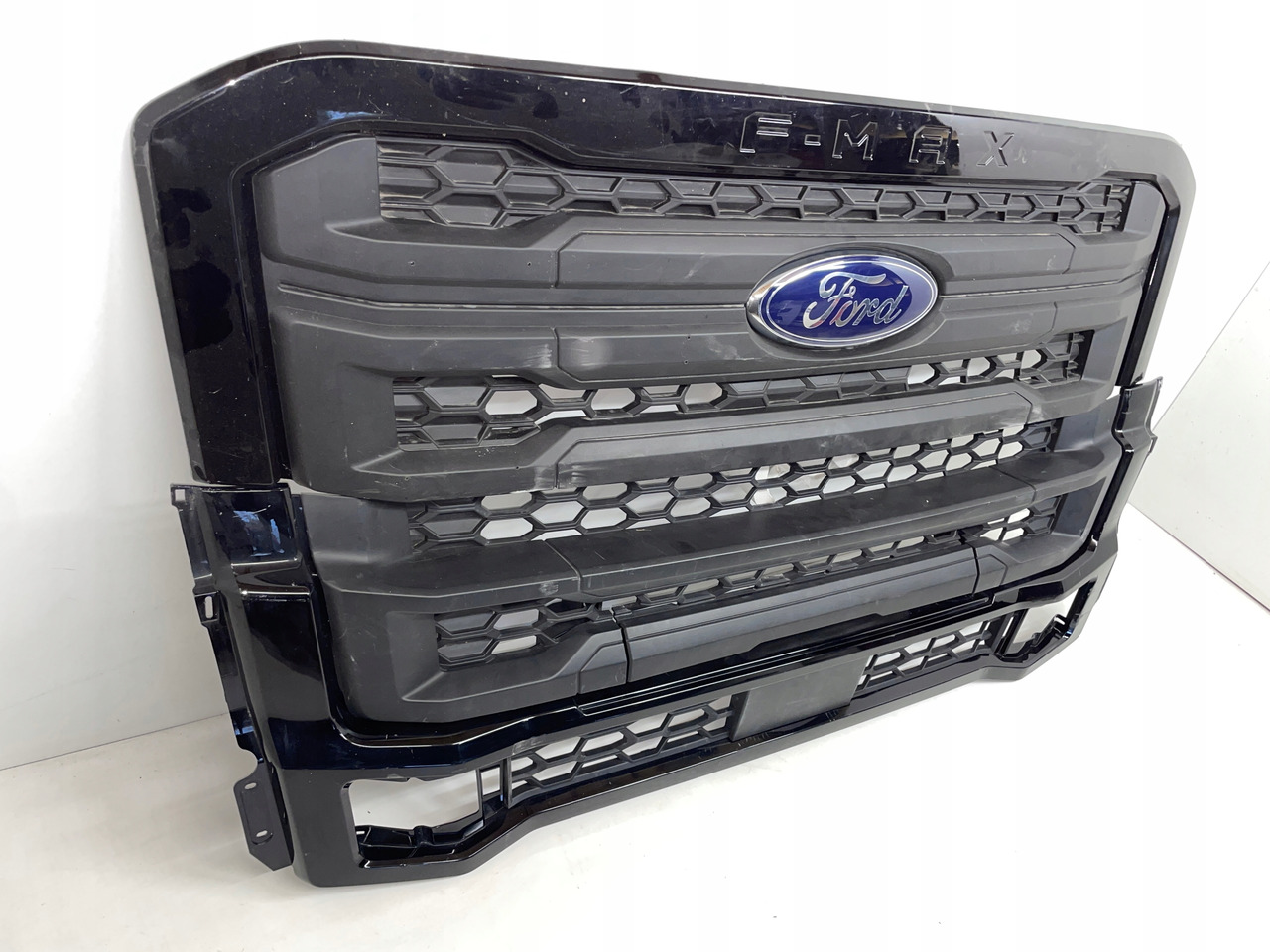 GRILL ZDERZAKA MASKI FORD F-MAX F MAX ZDERZAK ATRAPA - Parachoques para Camión: foto 3 GRILL ZDERZAKA MASKI FORD F-MAX F MAX ZDERZAK ATRAPA - Parachoques para Camión: foto 3