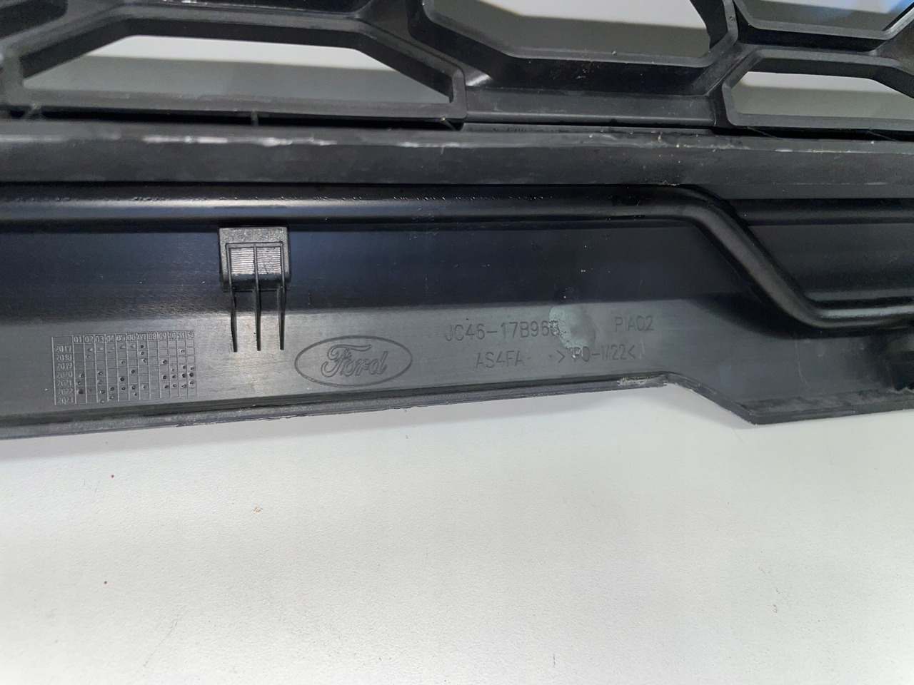 GRILL ZDERZAKA ZDERZAK ATRAPA FORD FMAX F MAX F-MAX T418584 - Parachoques para Camión: foto 4 GRILL ZDERZAKA ZDERZAK ATRAPA FORD FMAX F MAX F-MAX T418584 - Parachoques para Camión: foto 4