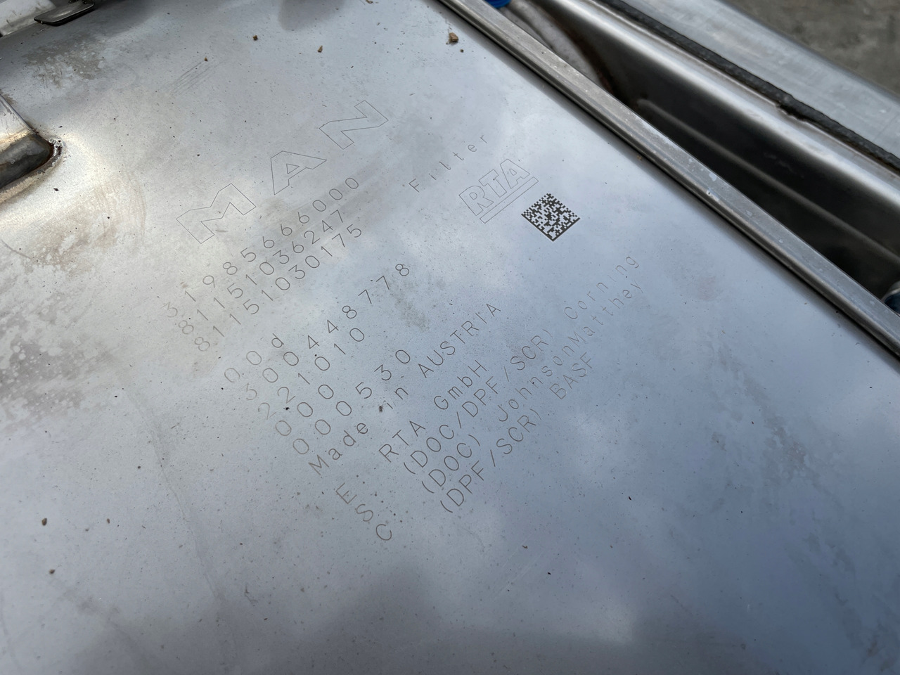 KATALIZATOR MAN TGX TGS EURO 6 DPF TŁUMIK WYDECH 81151036247 - Convertidor catalítico: foto 5 KATALIZATOR MAN TGX TGS EURO 6 DPF TŁUMIK WYDECH 81151036247 - Convertidor catalítico: foto 5