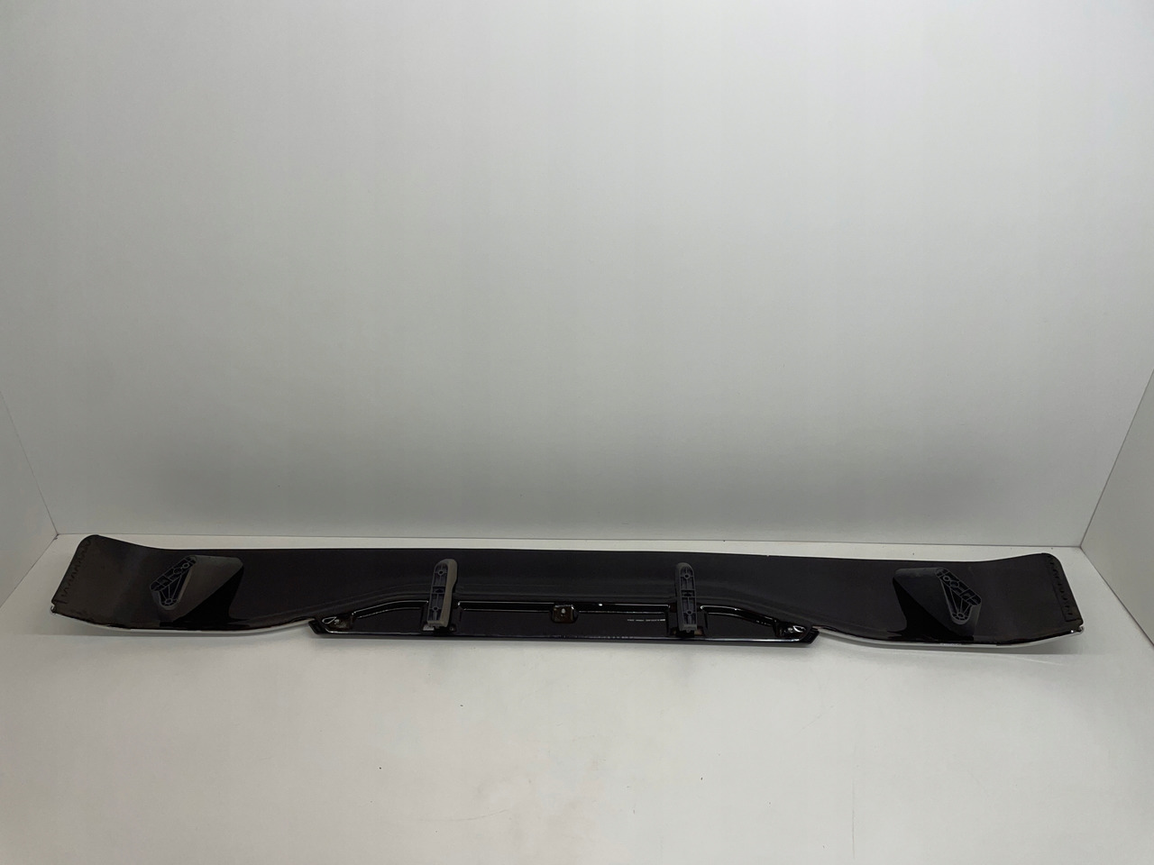 KOMPLETNA ORYGINALNA BLENDA OSŁONA PRZECIWSŁONECZNA MAN TG3 TGX 3 TGX-3 - Visera parasol para Camión: foto 4 KOMPLETNA ORYGINALNA BLENDA OSŁONA PRZECIWSŁONECZNA MAN TG3 TGX 3 TGX-3 - Visera parasol para Camión: foto 4