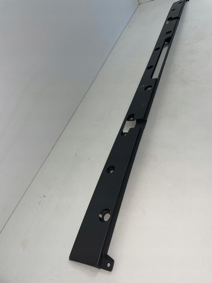 PODSZYBIE DAF XF CF LF MENZOLIT - Parabrisas: foto 2 PODSZYBIE DAF XF CF LF MENZOLIT - Parabrisas: foto 2