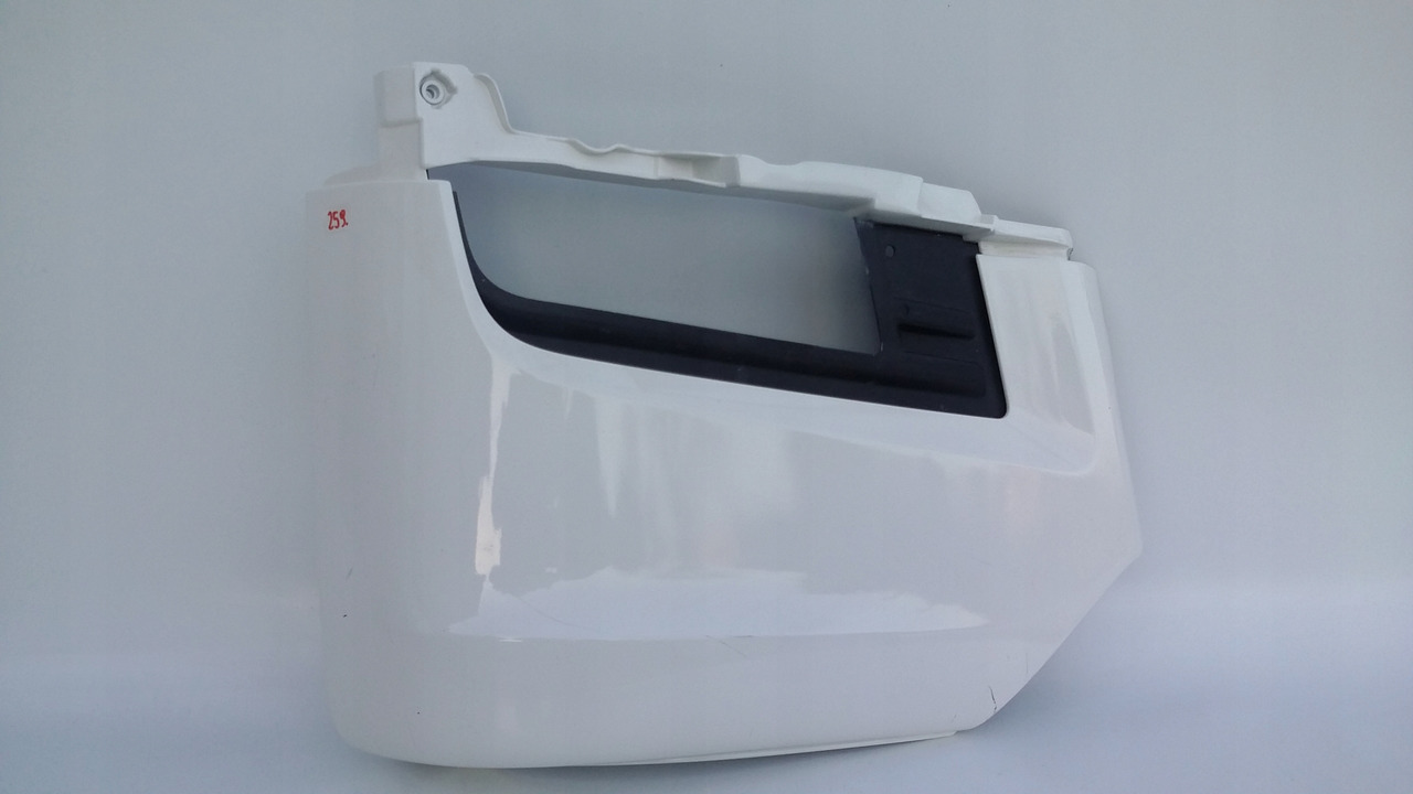 PRAWA OSŁONA NA HALOGEN MAN TGX EURO 6 ZDERZAK - Parachoques para Camión: foto 1 PRAWA OSŁONA NA HALOGEN MAN TGX EURO 6 ZDERZAK - Parachoques para Camión: foto 1