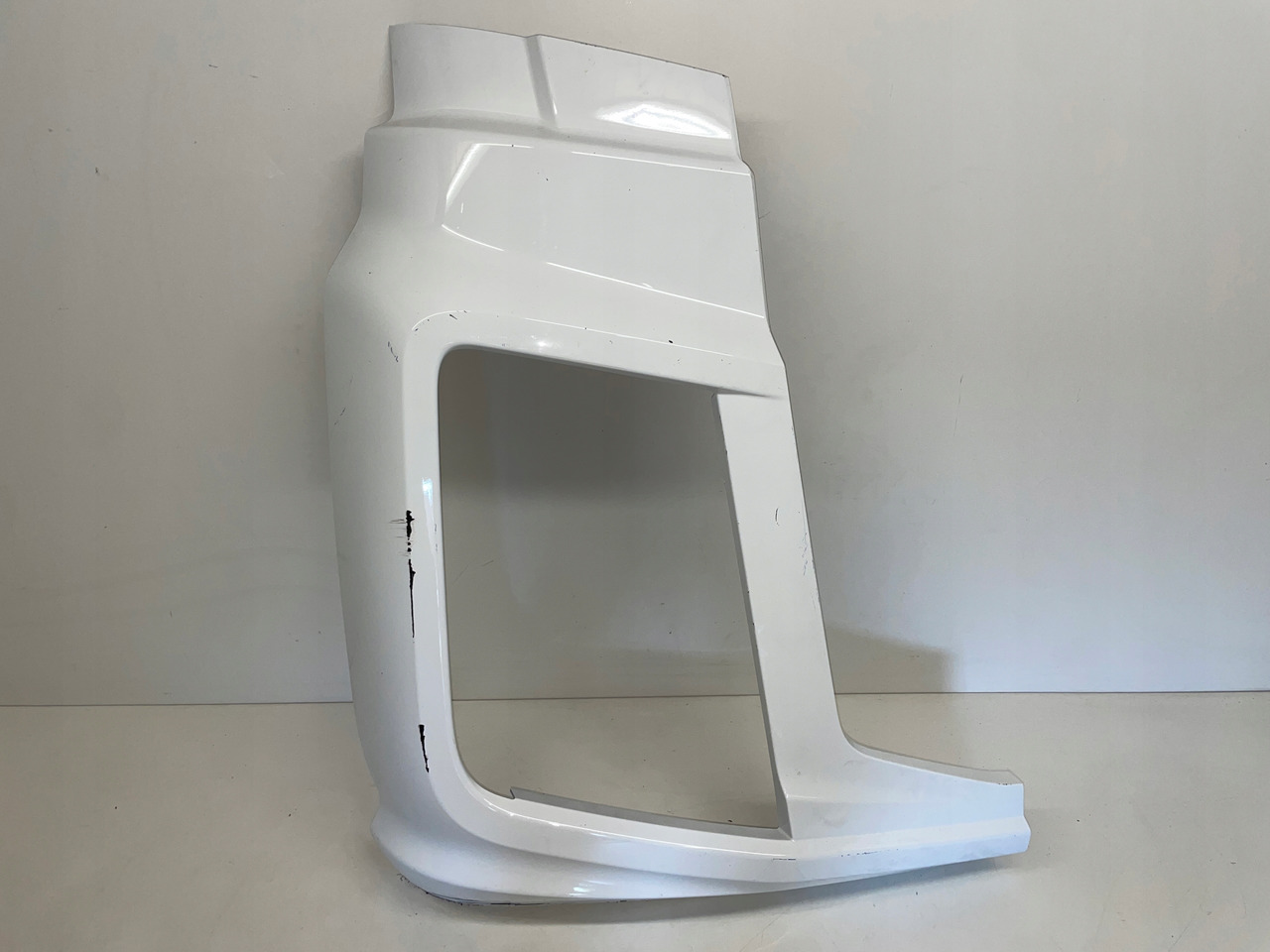 PRAWY ZDERZAK FORD F-MAX PRAWA OSŁONA REFLEKOTRA NAKŁADKA MASKOWNICA F MAX - Parachoques para Camión: foto 1 PRAWY ZDERZAK FORD F-MAX PRAWA OSŁONA REFLEKOTRA NAKŁADKA MASKOWNICA F MAX - Parachoques para Camión: foto 1