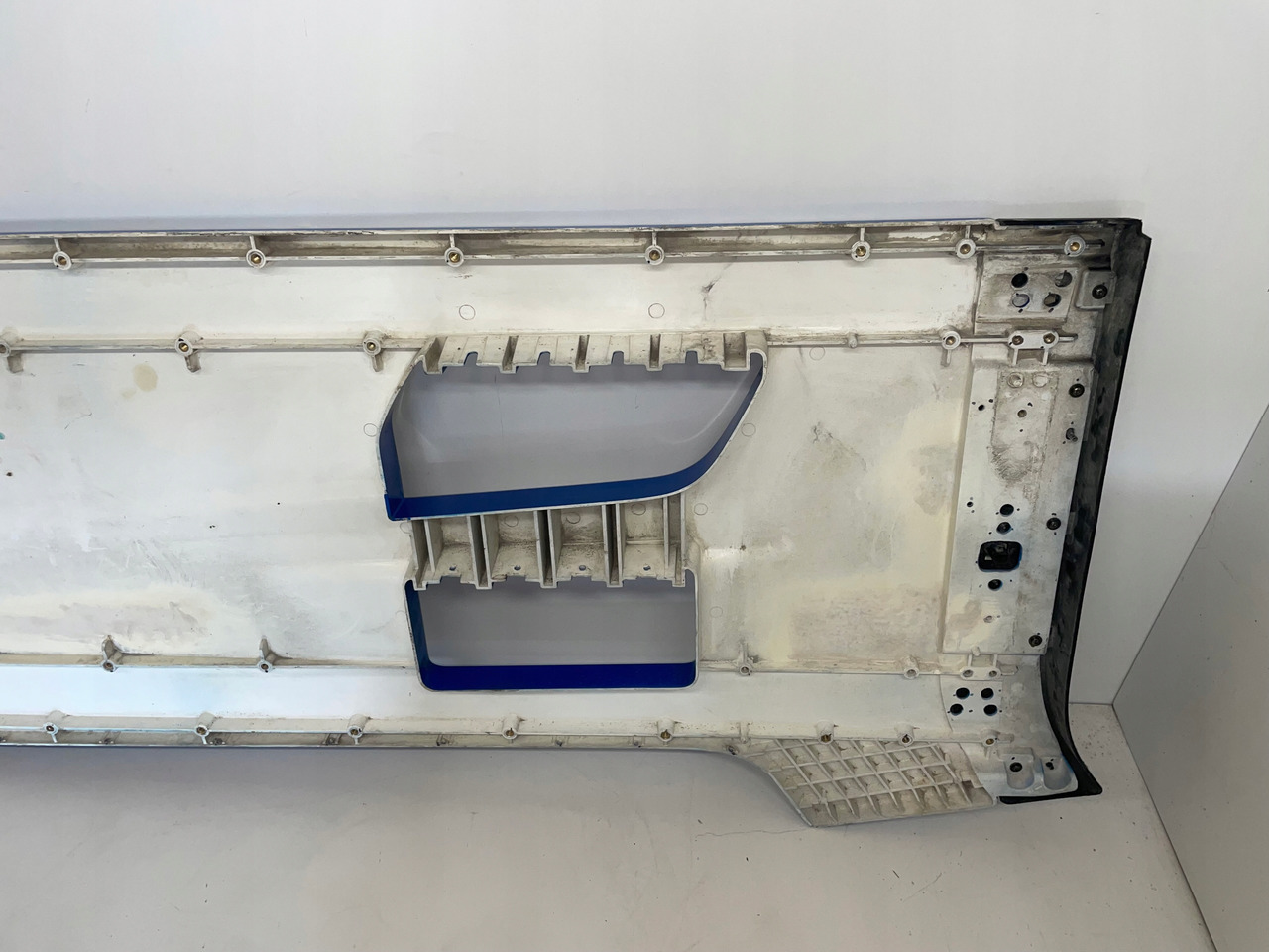 ZABUDOWA MIĘDZYOSIOWA SPOILER FORD F-MAX F MAX - Aerodinámica/ Spoiler para Camión: foto 5 ZABUDOWA MIĘDZYOSIOWA SPOILER FORD F-MAX F MAX - Aerodinámica/ Spoiler para Camión: foto 5