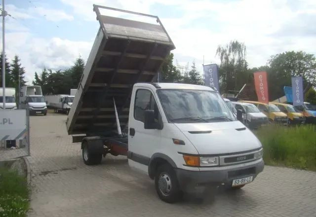 Iveco DAILY 40 C 12 WYWROTKA 3.5T 4.20M KLIMA - Furgoneta basculante: foto 2 Iveco DAILY 40 C 12 WYWROTKA 3.5T 4.20M KLIMA - Furgoneta basculante: foto 2