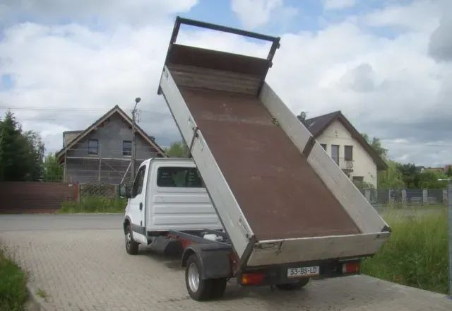 Iveco DAILY 40 C 12 WYWROTKA 3.5T 4.20M KLIMA - Furgoneta basculante: foto 5 Iveco DAILY 40 C 12 WYWROTKA 3.5T 4.20M KLIMA - Furgoneta basculante: foto 5