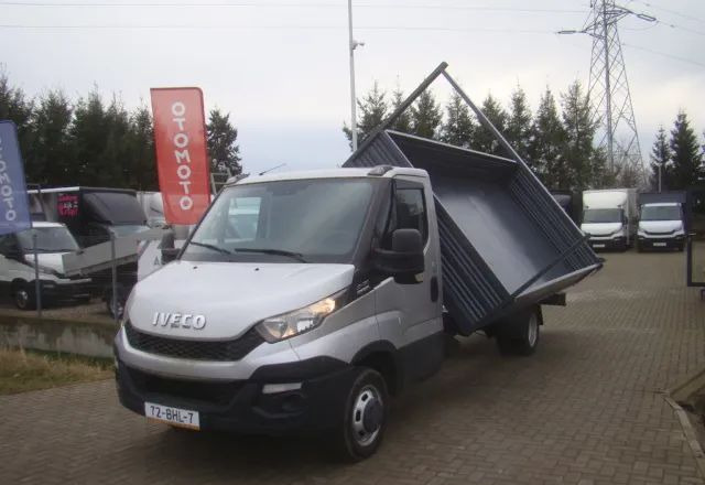 Iveco DAILY 50 C 17 3-STRONNA WYWROTKA 4.80M 3.5T - Furgoneta basculante: foto 1 Iveco DAILY 50 C 17 3-STRONNA WYWROTKA 4.80M 3.5T - Furgoneta basculante: foto 1