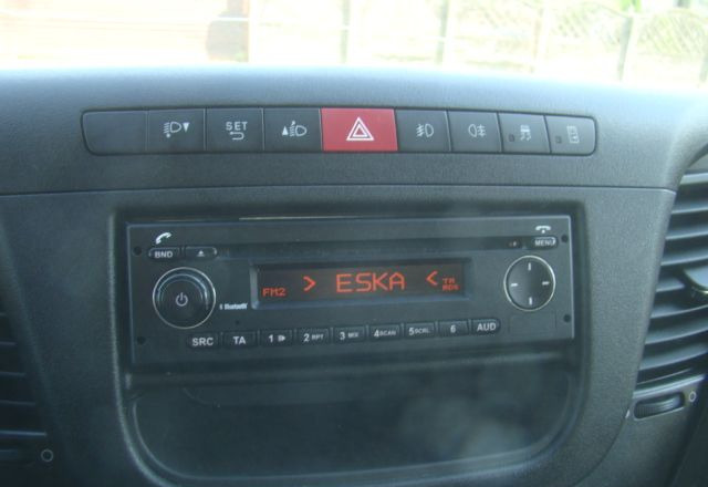 Camión caja cerrada Iveco DAILY 70 C 18 3.0TDI 5.45M WINDA 1000KG: foto 20 Camión caja cerrada Iveco DAILY 70 C 18 3.0TDI 5.45M WINDA 1000KG: foto 20