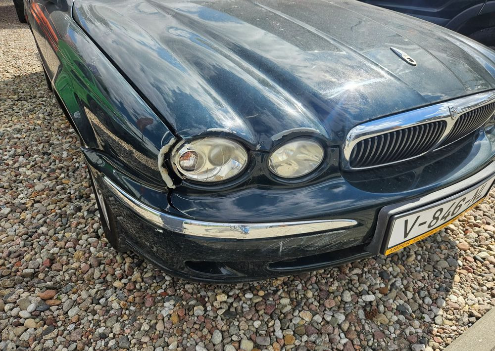 - Coche: foto 1 - Coche: foto 1