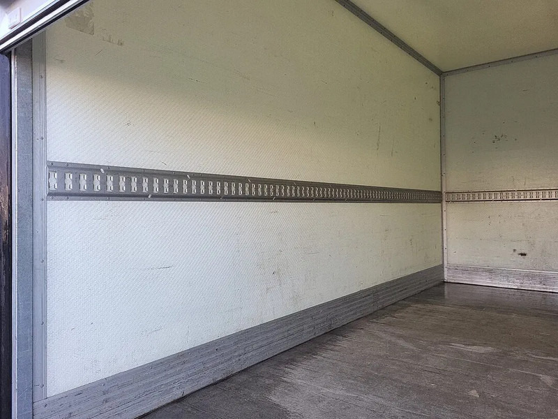 Iveco Daily 35S14 - Furgón: foto 5 Iveco Daily 35S14 - Furgón: foto 5