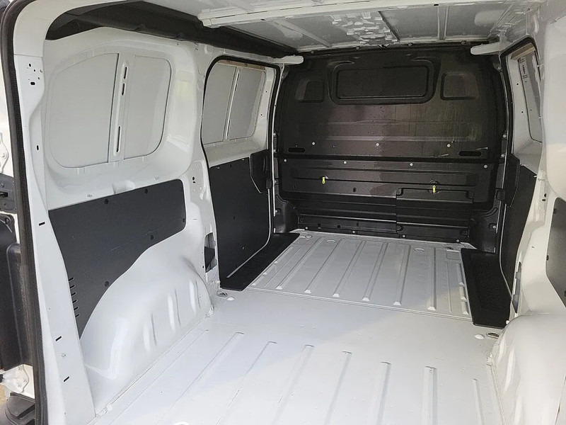 Peugeot Expert L2H1 Automatic Clima Cruise Navi Parkingsensors Euro6 2020 - Furgoneta pequeña, Furgoneta combi: foto 5 Peugeot Expert L2H1 Automatic Clima Cruise Navi Parkingsensors Euro6 2020 - Furgoneta pequeña, Furgoneta combi: foto 5