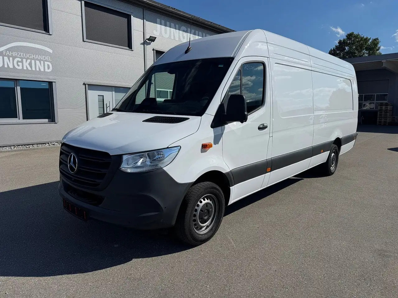 Mercedes-Benz Sprinter 317 CDI Maxi Lang XXL Extralang MBUX - Furgón: foto 1 Mercedes-Benz Sprinter 317 CDI Maxi Lang XXL Extralang MBUX - Furgón: foto 1