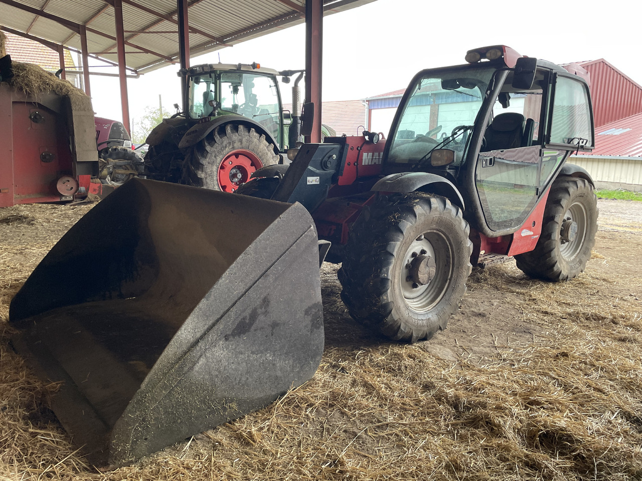 MANITOU MLT 634-120 - Manipulador telescópico: foto 4 MANITOU MLT 634-120 - Manipulador telescópico: foto 4