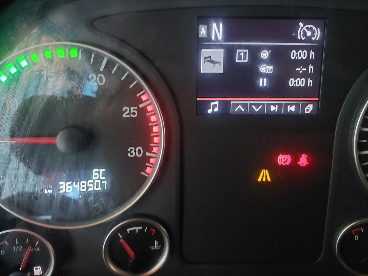 MAN TGX 18.500 - Cabeza tractora: foto 4 MAN TGX 18.500 - Cabeza tractora: foto 4