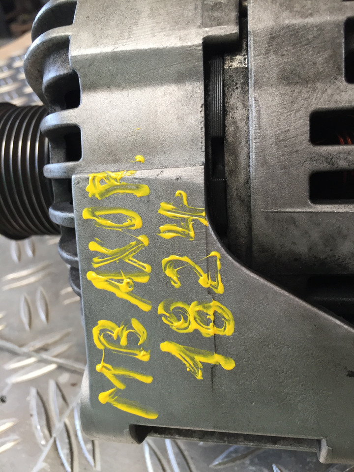 Gebrauchte Lichtmaschine MB Axor 1824, Motor Typ OM 906 LA, Artikel - Nr. : A 012 154 67 02 - Alternador para Camión: foto 5 Gebrauchte Lichtmaschine MB Axor 1824, Motor Typ OM 906 LA, Artikel - Nr. : A 012 154 67 02 - Alternador para Camión: foto 5