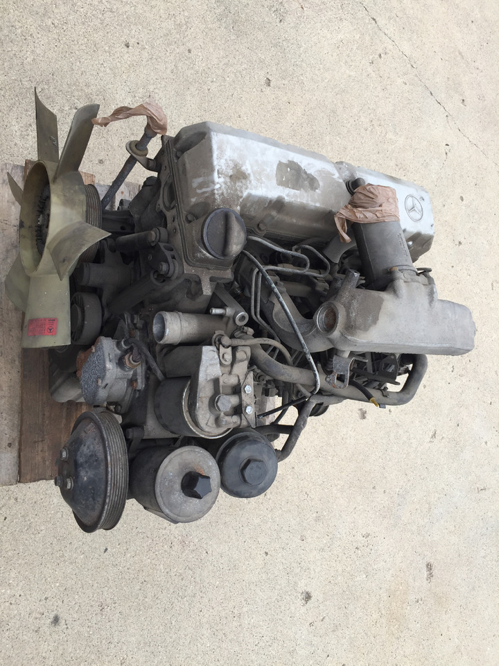 Gebrauchter Motor MB 208, Motortyp : OM 601, Artikel - Nr. : 81.9999 - 9999 - Motor para Camión: foto 3 Gebrauchter Motor MB 208, Motortyp : OM 601, Artikel - Nr. : 81.9999 - 9999 - Motor para Camión: foto 3