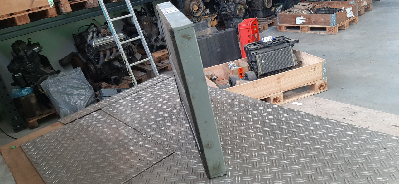 Gebrauchter Waukesha Luftfilter für Gasmotor mit Generator, Artikel - Nr. : 169180 K - Filtro de aire para Camión: foto 5 Gebrauchter Waukesha Luftfilter für Gasmotor mit Generator, Artikel - Nr. : 169180 K - Filtro de aire para Camión: foto 5