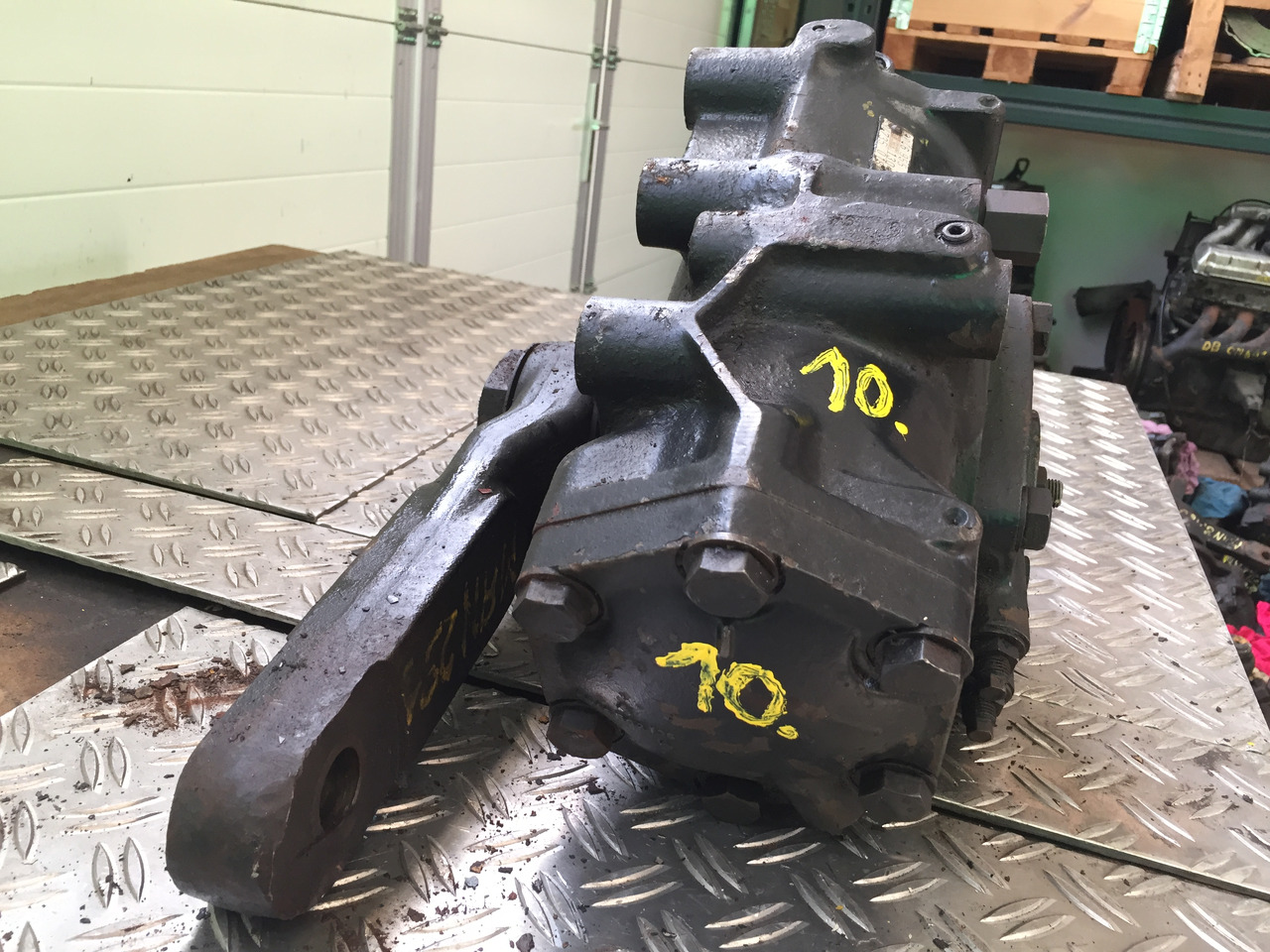 Gebrauchtes Lenkgetriebe MAN F 8, 24.291, Artikel - Nr.: 81.9999 - 9999 - Caja de dirección para Camión: foto 4 Gebrauchtes Lenkgetriebe MAN F 8, 24.291, Artikel - Nr.: 81.9999 - 9999 - Caja de dirección para Camión: foto 4