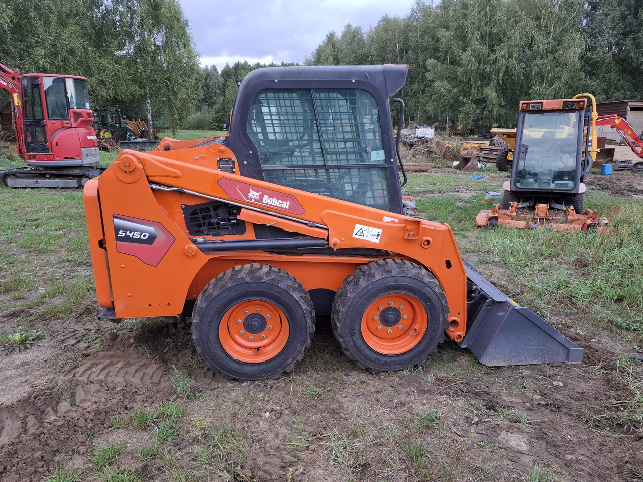 BOBCAT S450 - Minicargadora: foto 1 BOBCAT S450 - Minicargadora: foto 1