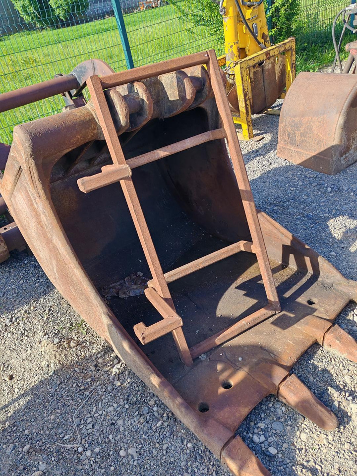 KORPA ZA BAGER 20-25 tona - Cazo para excavadora: foto 3 KORPA ZA BAGER 20-25 tona - Cazo para excavadora: foto 3