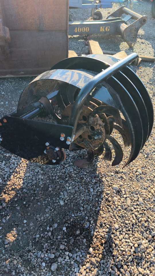 HT 400 - Vehículo municipal: foto 4 HT 400 - Vehículo municipal: foto 4