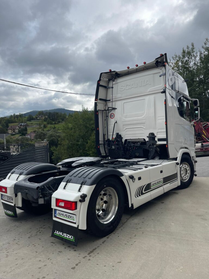 SCANIA R520 V8 - Cabeza tractora: foto 4 SCANIA R520 V8 - Cabeza tractora: foto 4