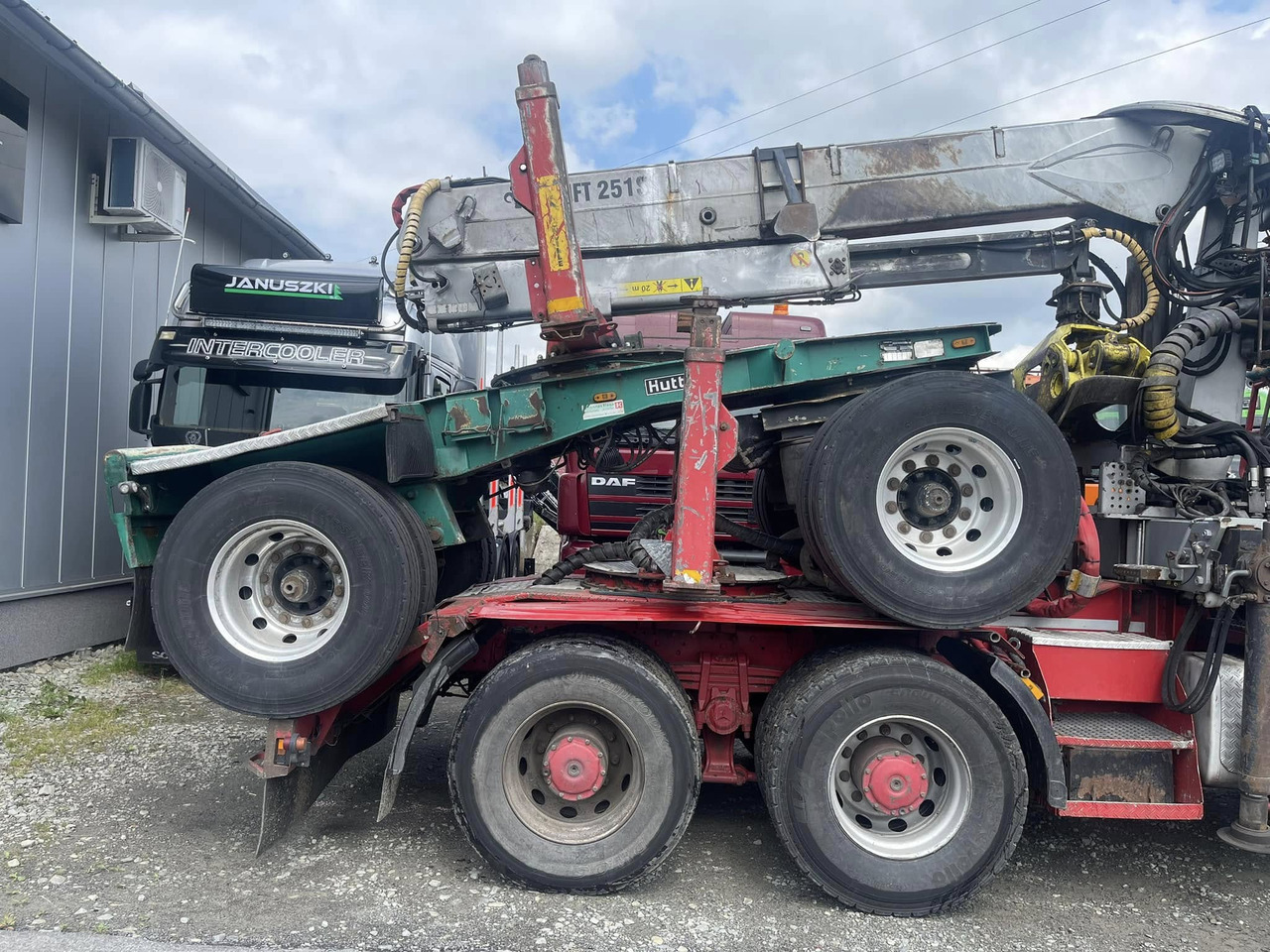 HUTTNER - Camión forestal, Camión grúa: foto 2 HUTTNER - Camión forestal, Camión grúa: foto 2