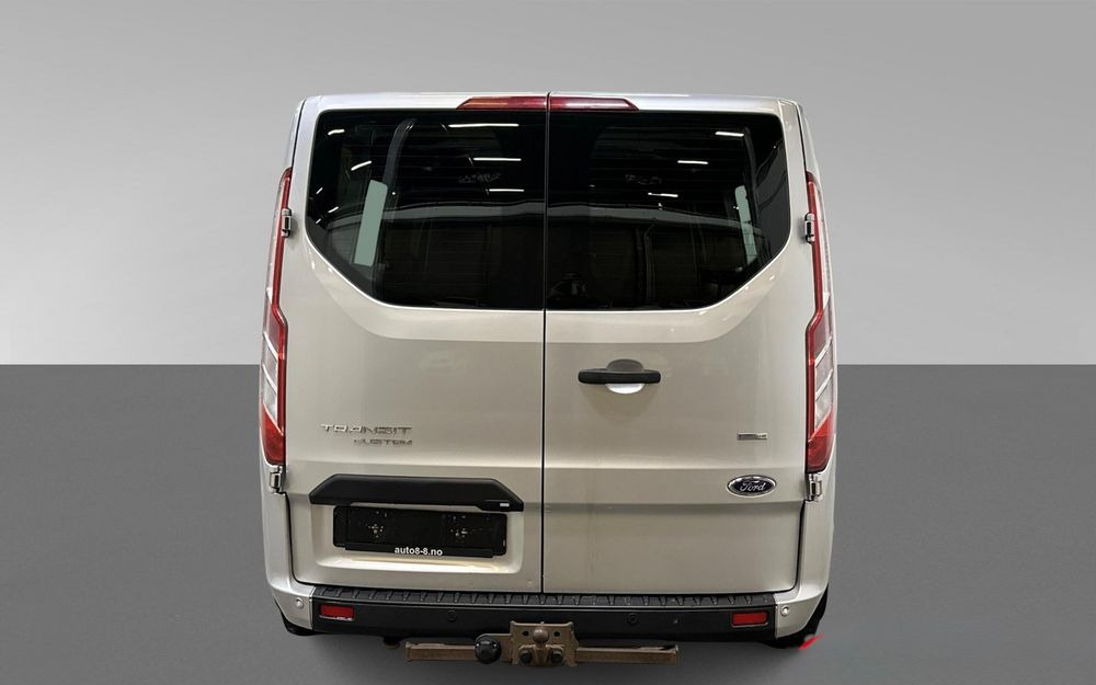 Ford Transit Custom 2020 Automat | Fv 23% / VAT1 | Hak | 6 drzwi Idealny do pracy Opony L+Z - Furgón: foto 5 Ford Transit Custom 2020 Automat | Fv 23% / VAT1 | Hak | 6 drzwi Idealny do pracy Opony L+Z - Furgón: foto 5