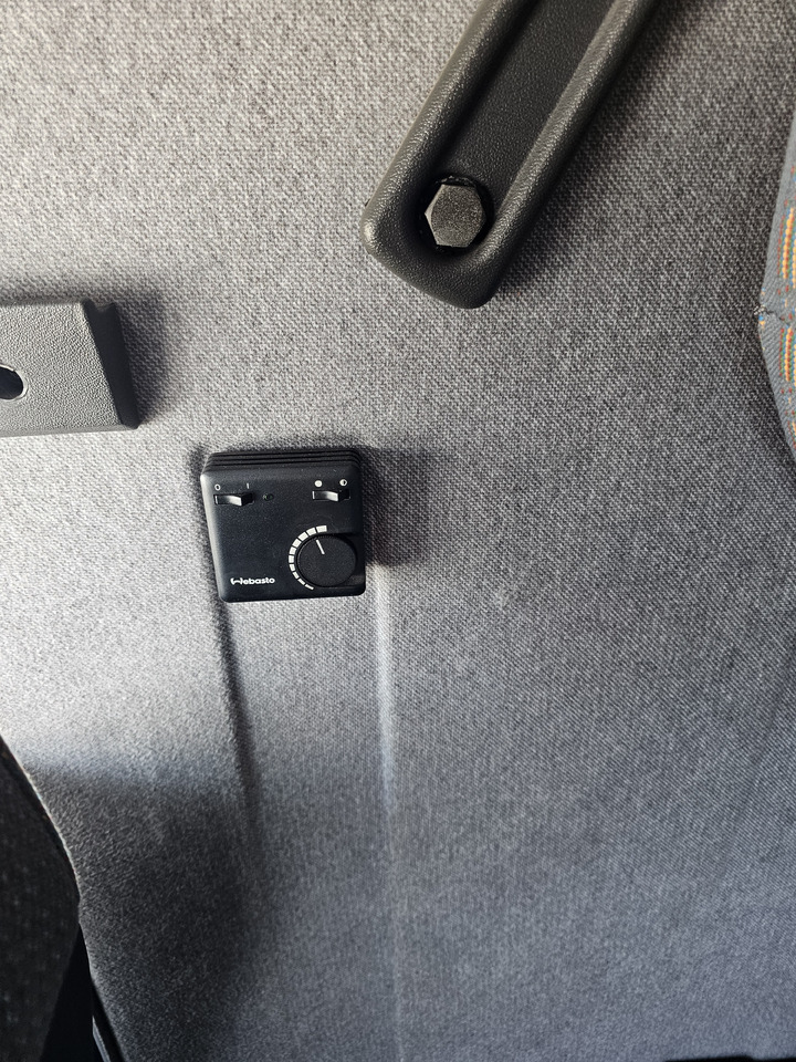 Leasing de Renault AE380 PHASE1 Renault AE380 PHASE1: foto 36