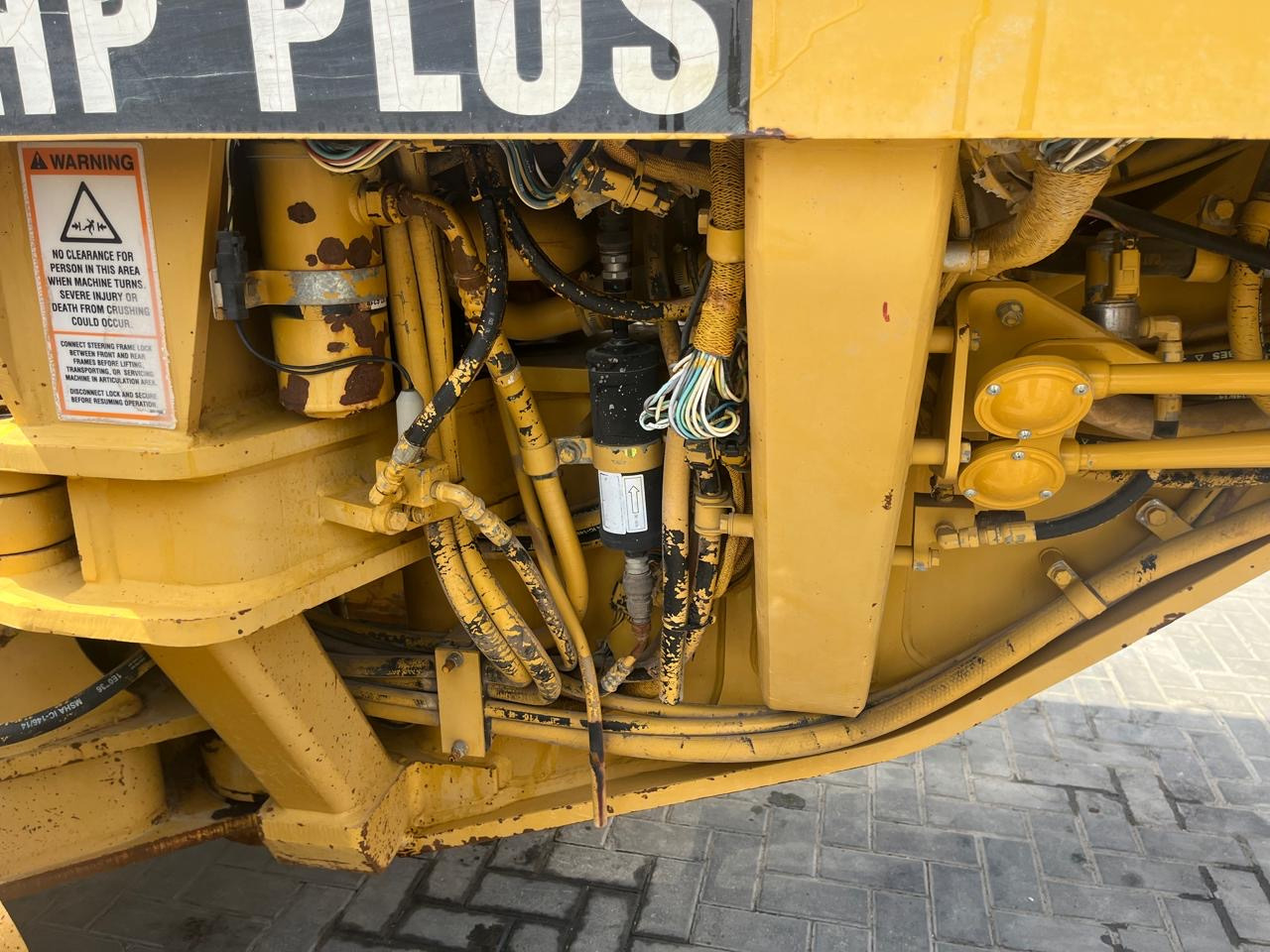 Grader CATERPILLAR 140H: foto 32 Grader CATERPILLAR 140H: foto 32