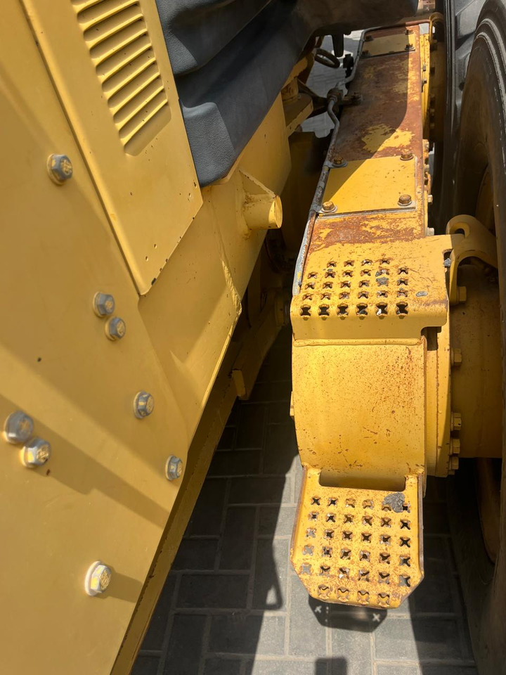 Grader CATERPILLAR 140H: foto 7 Grader CATERPILLAR 140H: foto 7