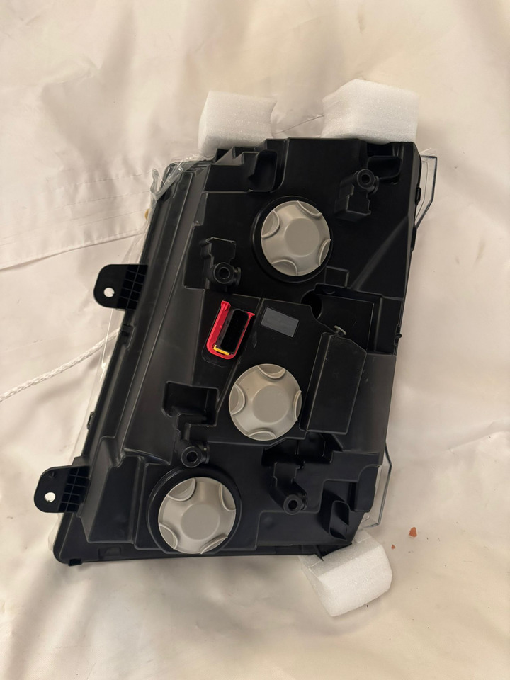 FORD F MAX - Faro delantero para Camión: foto 2 FORD F MAX - Faro delantero para Camión: foto 2