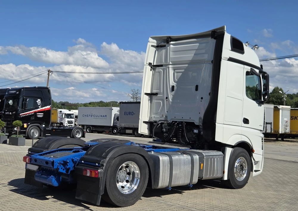 Mercedes-Benz ACTROS 1848 - Cabeza tractora: foto 4 Mercedes-Benz ACTROS 1848 - Cabeza tractora: foto 4