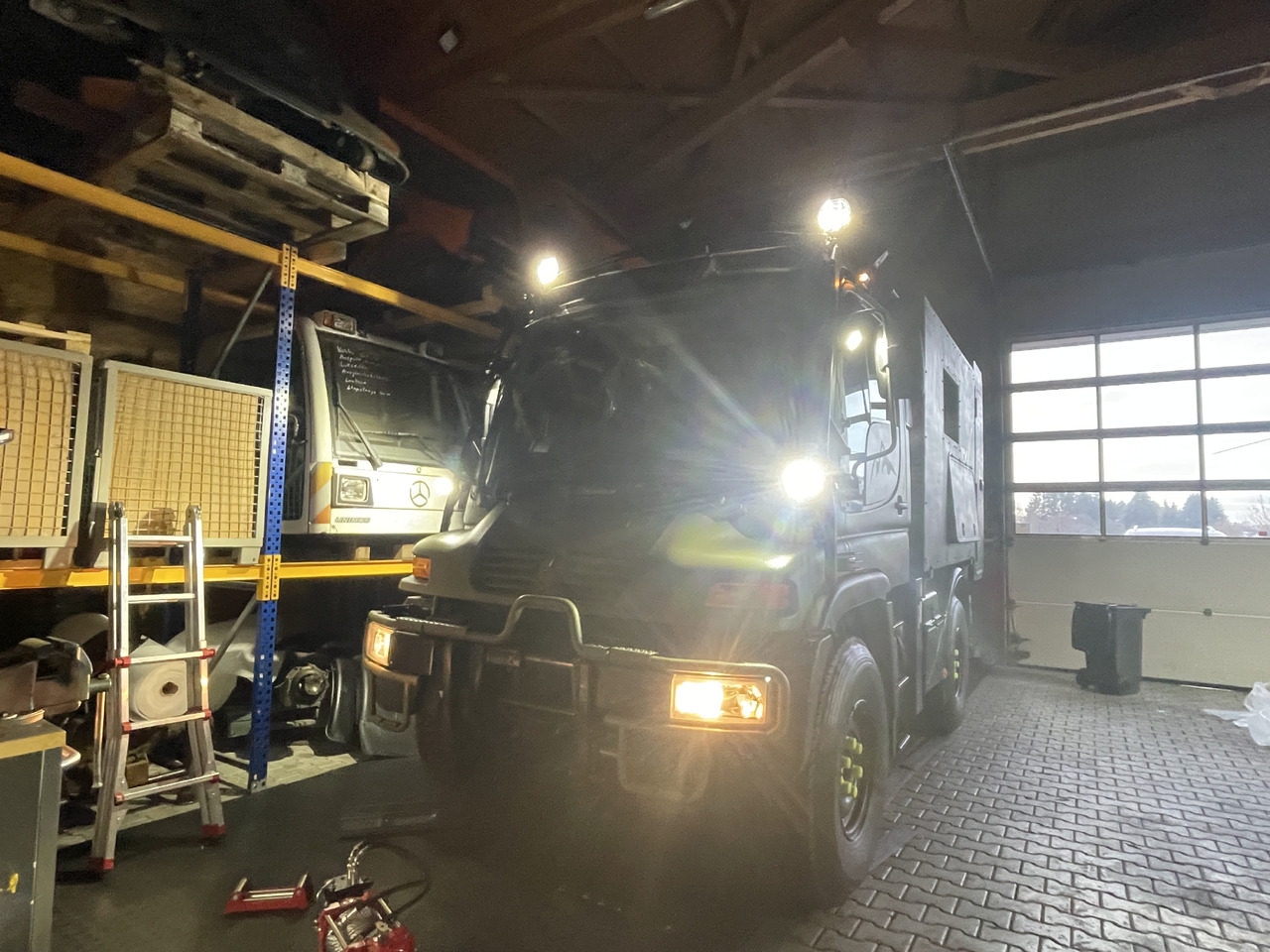 Autocaravana Unimog Unimog U300 Camper, Wohnmobil, Aufbau ist Wechselbar: foto 40 Autocaravana Unimog Unimog U300 Camper, Wohnmobil, Aufbau ist Wechselbar: foto 40