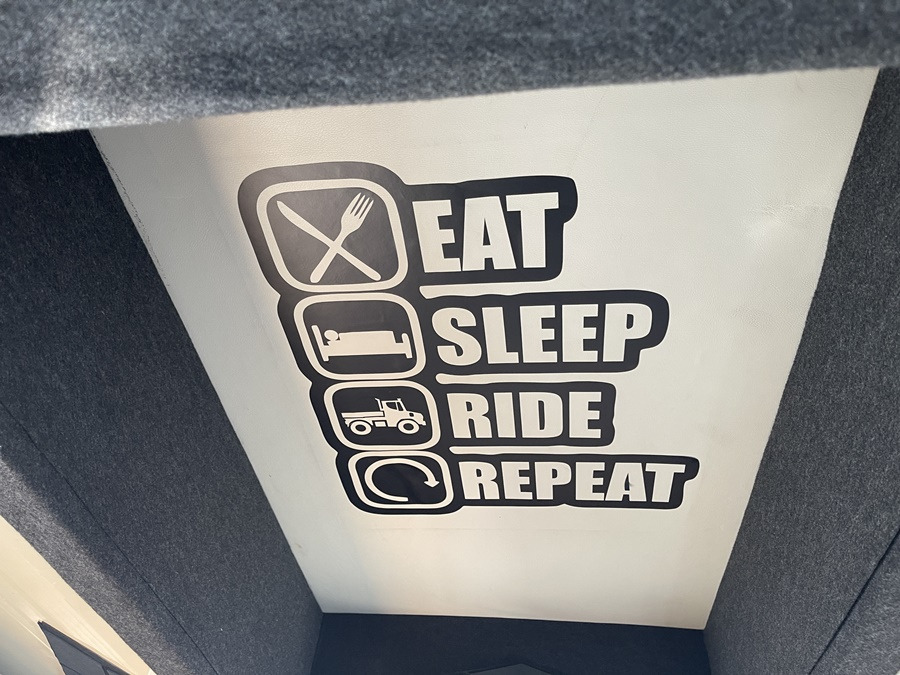 Autocaravana Unimog Unimog U300 Camper, Wohnmobil, Aufbau ist Wechselbar: foto 25 Autocaravana Unimog Unimog U300 Camper, Wohnmobil, Aufbau ist Wechselbar: foto 25