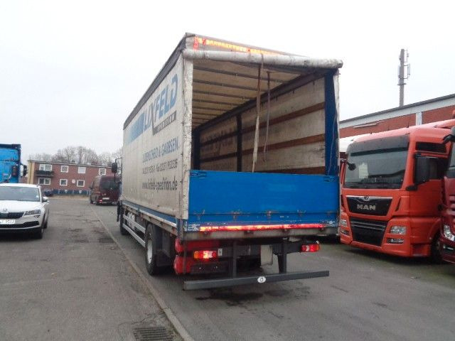 DAF CF 18.290, Euro 6, deut. Auto, Mit Bett - Camión lona: foto 5 DAF CF 18.290, Euro 6, deut. Auto, Mit Bett - Camión lona: foto 5