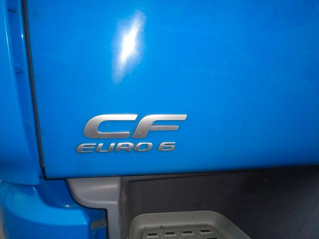 DAF CF 18.290, Euro 6, deut. Auto, Mit Bett - Camión lona: foto 3 DAF CF 18.290, Euro 6, deut. Auto, Mit Bett - Camión lona: foto 3